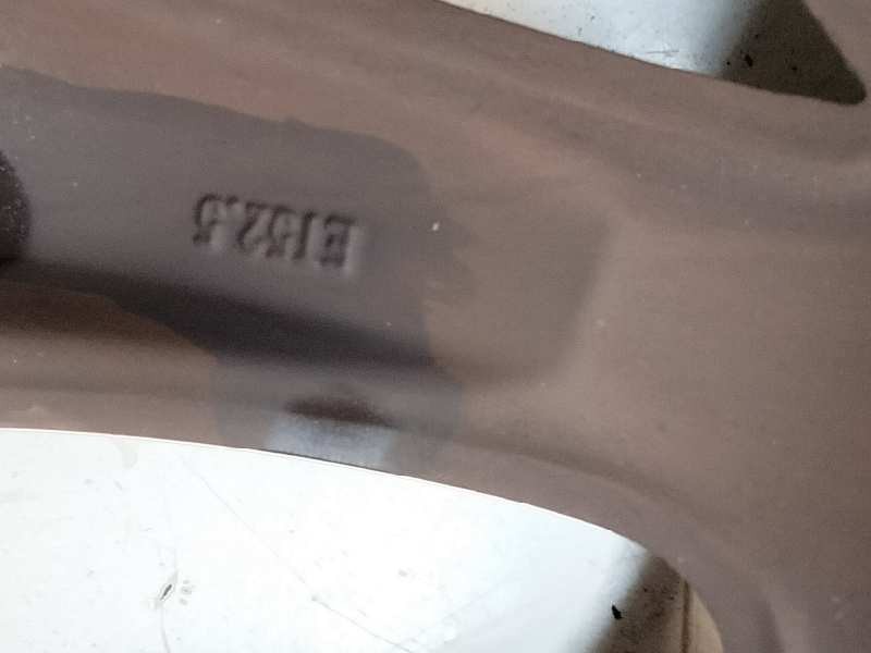 Recambio de llanta aluminio para ford kuga (cbv) 2.0 tdci cat referencia OEM IAM 17-5-TORNILLOS ET52.5 