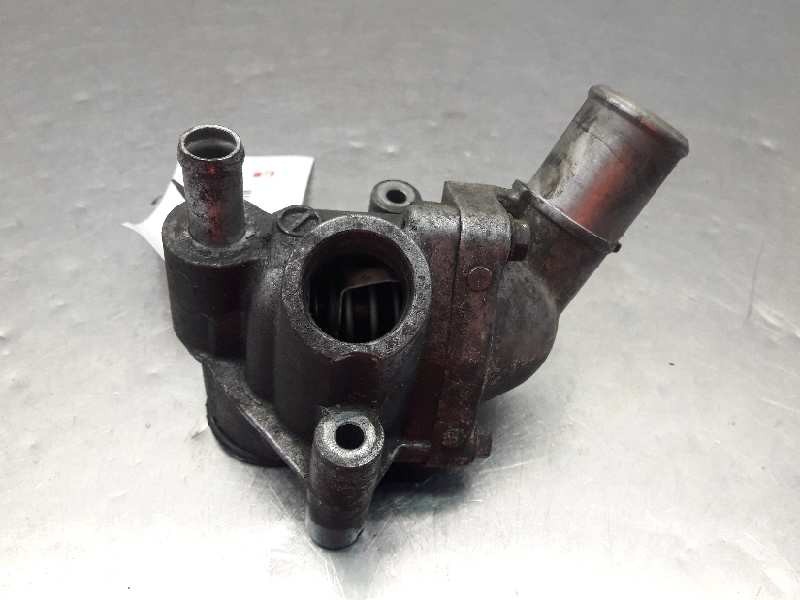 Recambio de caja termostato para toyota yaris 1.4 turbodiesel cat referencia OEM IAM  1NDVT 
