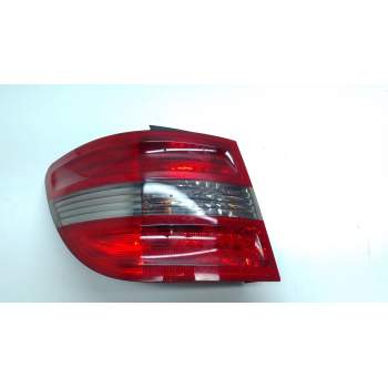 PILOTO TRASERO IZQUIERDO A1698202564 