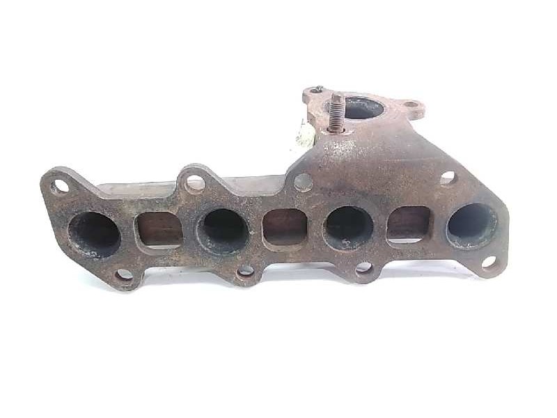 Recambio de colector escape para toyota yaris 1.4 turbodiesel cat referencia OEM IAM  1NDVT 