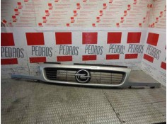 Recambio de rejilla delantera para opel astra f berlina básico referencia OEM IAM 90510961  
