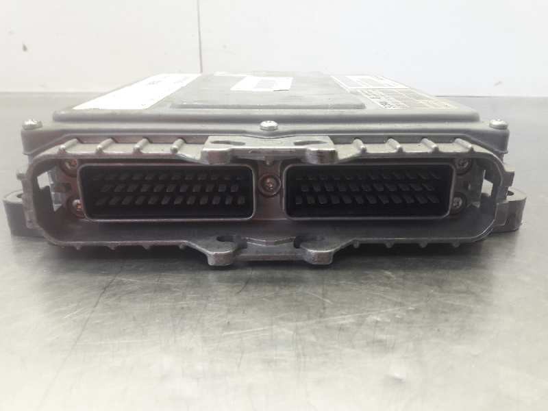 Recambio de centralita motor uce para iveco stralis 430 referencia OEM IAM 0281001527 504078154 