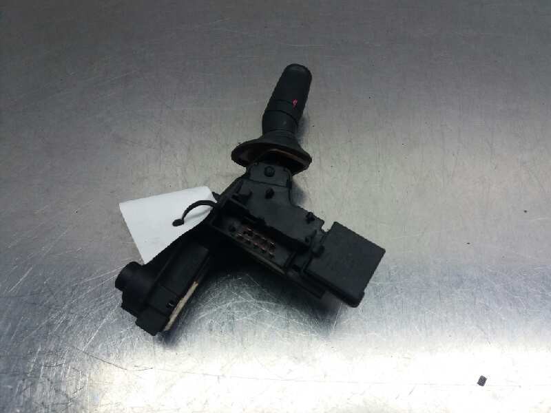 Recambio de mando luces para ford mondeo berlina (gd) clx referencia OEM IAM 1051408  