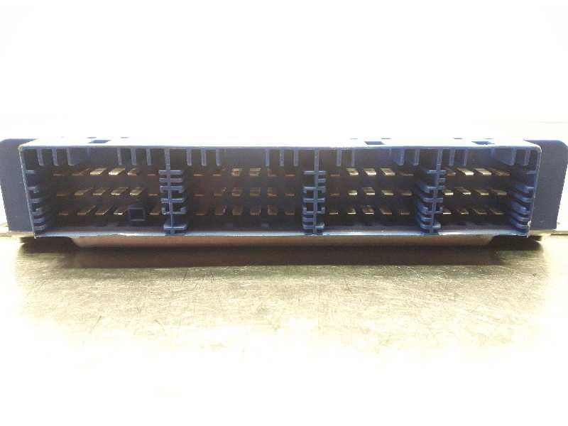 Recambio de centralita ebs para iveco cursor at260s35y ps referencia OEM IAM 504100392 388 0486106073