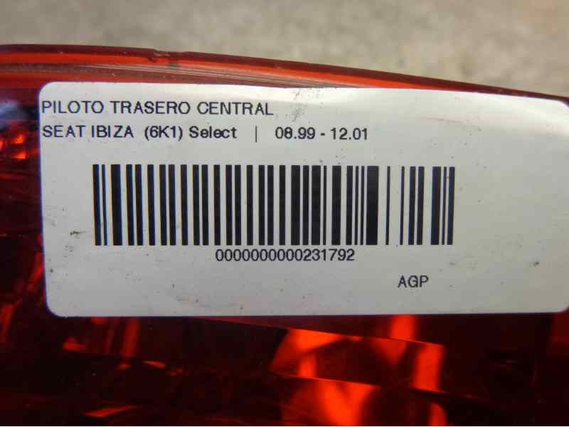 Recambio de piloto trasero central para seat ibiza (6k1) select referencia OEM IAM   