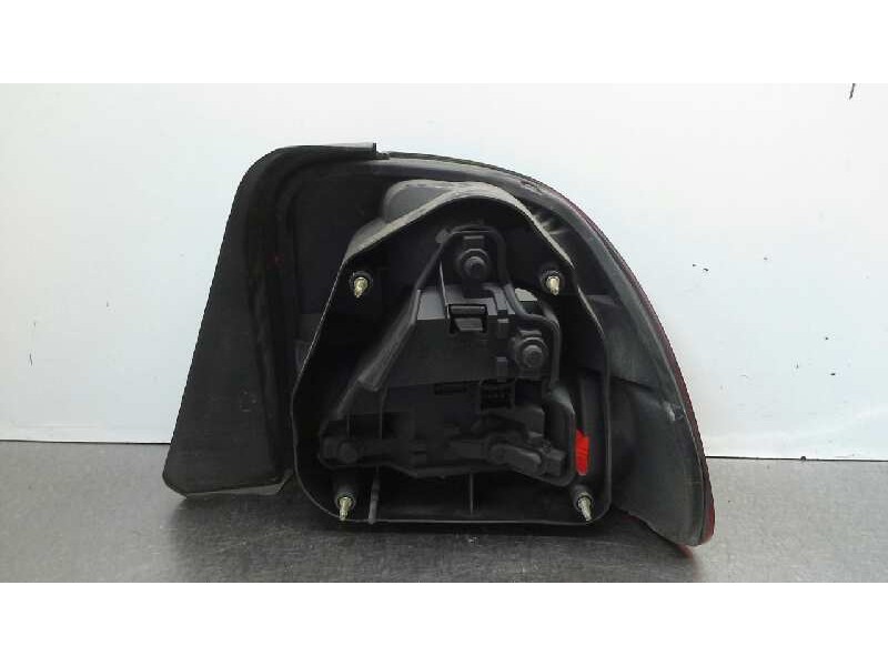 Recambio de piloto trasero izquierdo para mg rover serie 45 (rt) classic (5-ptas.) referencia OEM IAM ZUA000710  