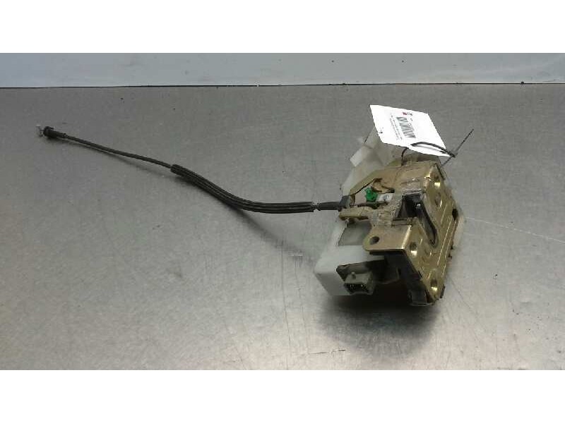 Recambio de cerradura puerta delantera derecha para renault clio ii fase i (b/cbo) 1.9 d alize referencia OEM IAM 7701045305  