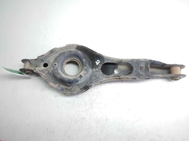 Recambio de brazo suspension inferior trasero derecho para ford kuga (cbv) 2.0 tdci cat referencia OEM IAM   