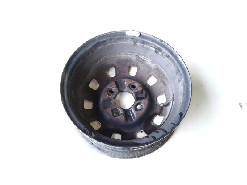 Recambio de llanta hierro para hyundai lantra berlina (rd) 1.6 gls referencia OEM IAM 144TORNILLOS  