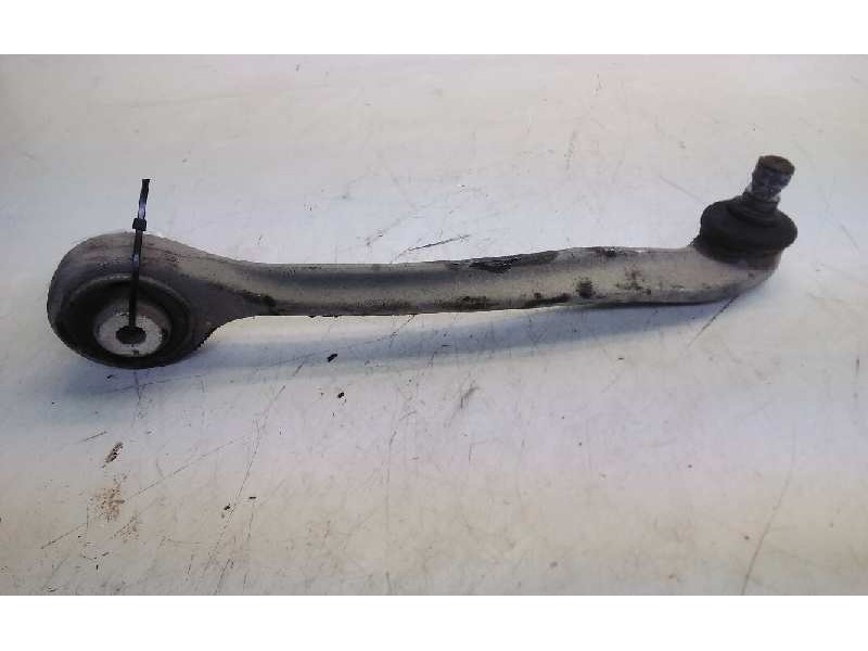 Recambio de brazo suspension superior delantero derecho para audi a4 avant (8e) 2.0 tdi referencia OEM IAM 8D0407515B  