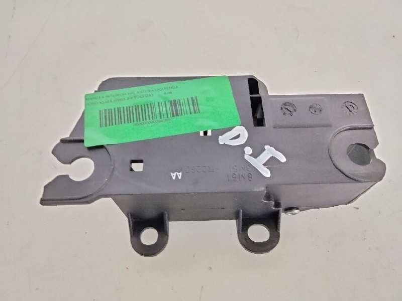 Recambio de maneta interior delantera izquierda para ford kuga (cbv) 2.0 tdci cat referencia OEM IAM 3M51R22601  