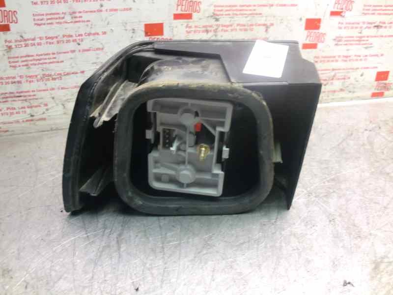 Recambio de piloto trasero derecho para citroen xantia berlina 2.0i 16v sx referencia OEM IAM 95668016  