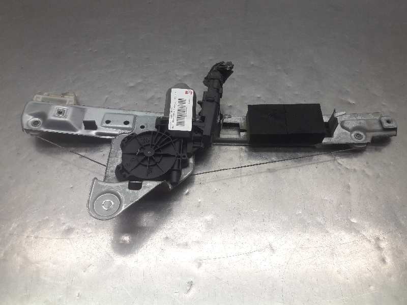 Recambio de elevalunas trasero derecho para renault megane ii familiar privilege luxe referencia OEM IAM 190011781  