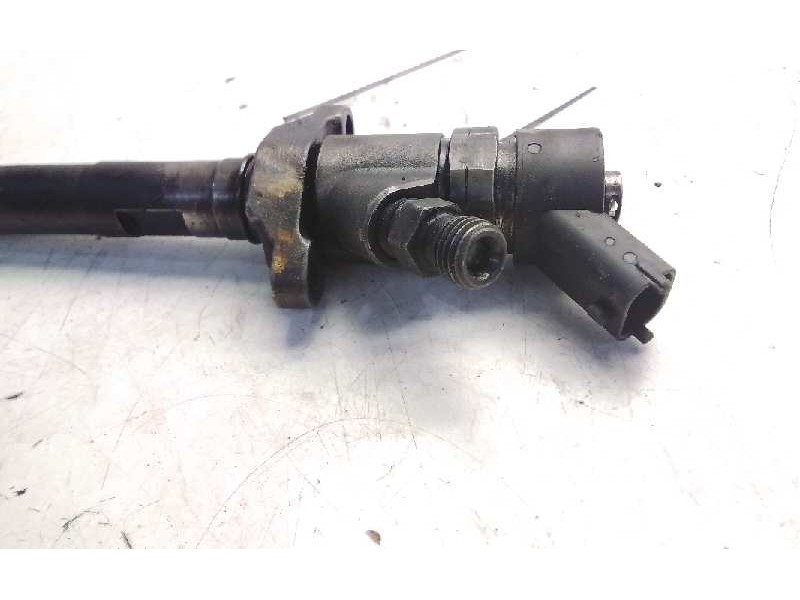 Recambio de inyector para peugeot 307 berlina (s2) xs referencia OEM IAM   