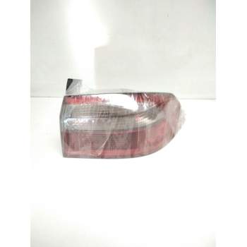 Recambio de piloto trasero derecho para renault laguna ii (bg0) authentique referencia OEM IAM 8200002474  