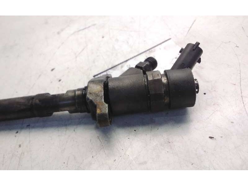 Recambio de inyector para peugeot 307 berlina (s2) xs referencia OEM IAM   