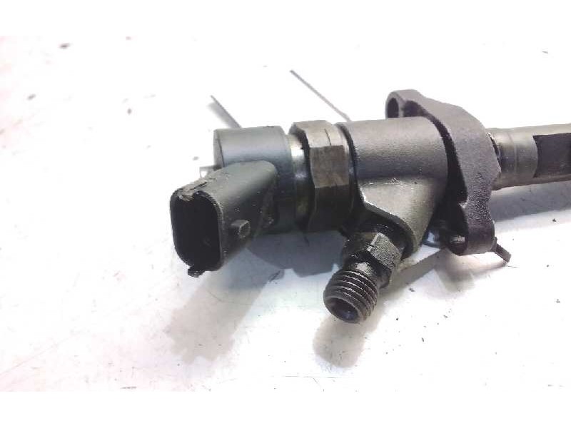 Recambio de inyector para peugeot 307 berlina (s2) xs referencia OEM IAM   
