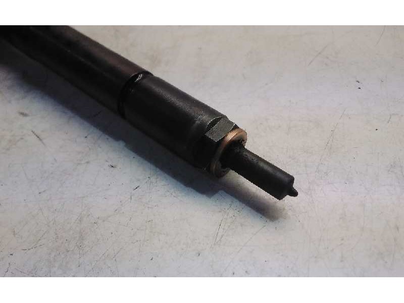 Recambio de inyector para peugeot 307 berlina (s2) xs referencia OEM IAM   