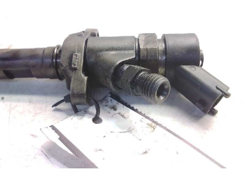 Recambio de inyector para peugeot 307 berlina (s2) xs referencia OEM IAM   