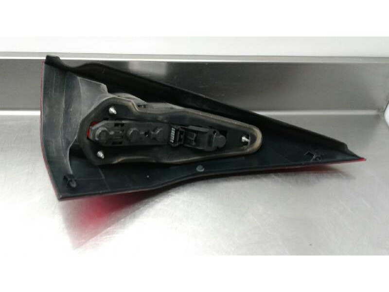 Recambio de piloto trasero izquierdo para renault megane ii familiar privilege luxe referencia OEM IAM   