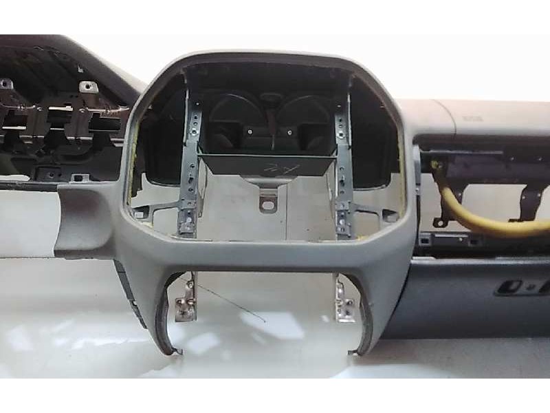 Recambio de salpicadero para mitsubishi montero (v60/v70) 3.2 di-d cat referencia OEM IAM   