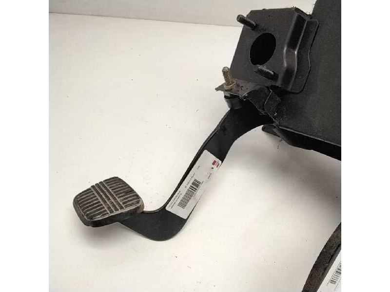 Recambio de pedal embrague para nissan vanette (c 220) 2.0 diesel referencia OEM IAM   115101