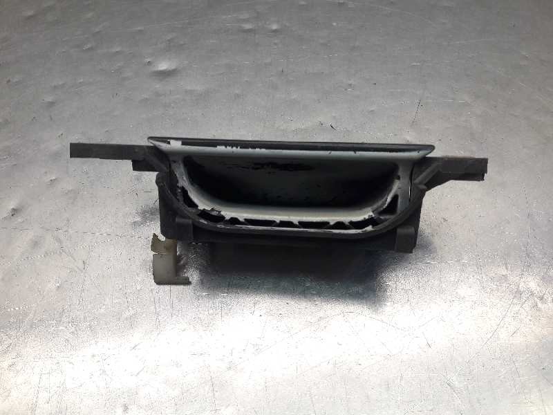 Recambio de maneta exterior delantera derecha para audi 80/90 (893) 90 referencia OEM IAM 893837208  