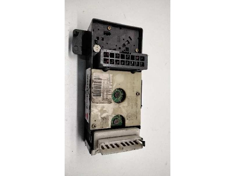 Recambio de mando climatizador para chrysler jeep gr.cherokee (zj)/(z) 2.5 turbodiesel referencia OEM IAM 5600922000  115209