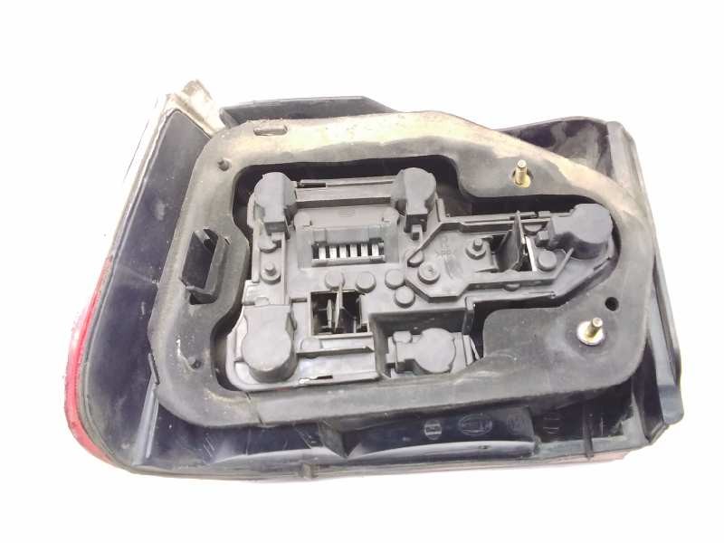 Recambio de piloto trasero derecho para seat ibiza (6k) clx referencia OEM IAM A2810881  