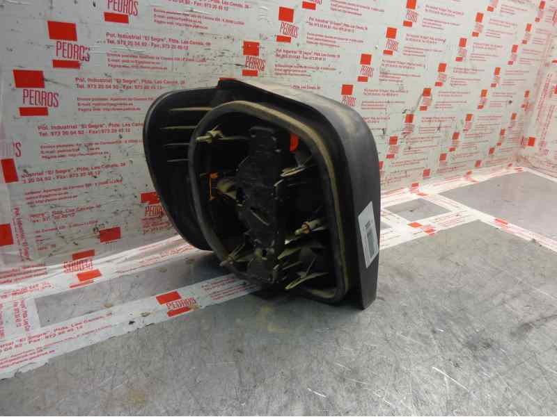 Recambio de piloto trasero derecho para volkswagen polo berlina (6n1) básico referencia OEM IAM 6N0945096  