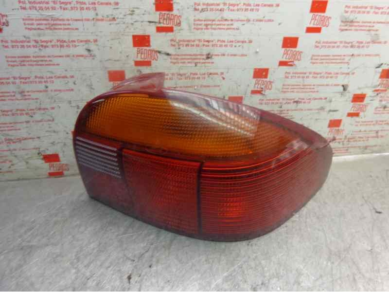 Recambio de piloto trasero derecho para ford mondeo berlina/familiar (fd) sport berlina 4x4 referencia OEM IAM 1017040  