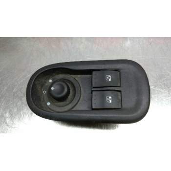 Recambio de mando elevalunas delantero izquierdo para nissan nv 400 l2h2 3,3t pro referencia OEM IAM 2540000Q0A  
