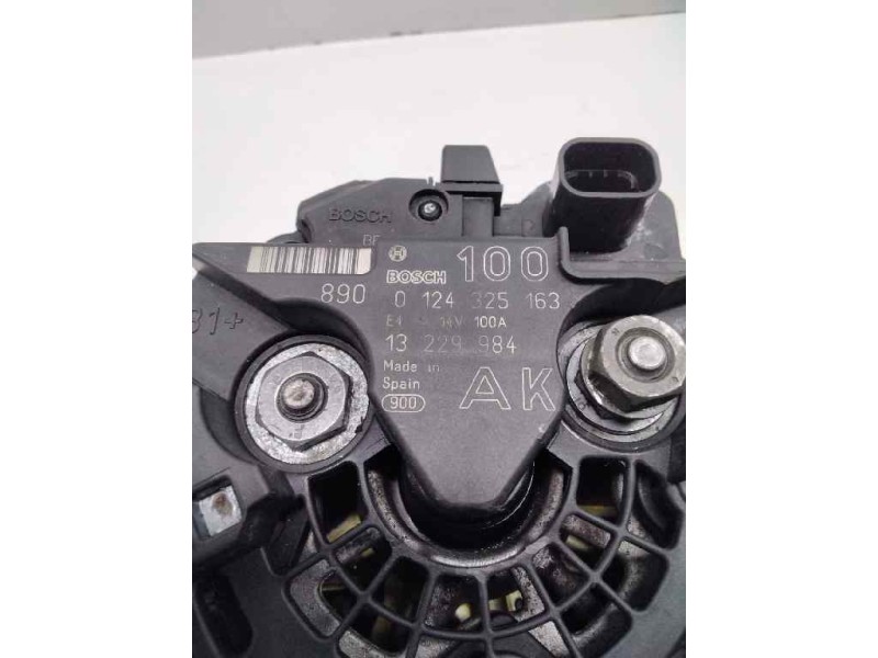 Recambio de alternador para opel astra gtc 1.6 16v cat referencia OEM IAM 0124325163 13 229 984 