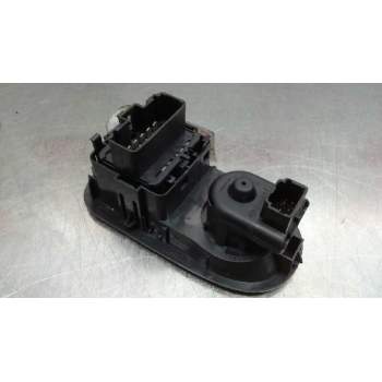 Recambio de mando elevalunas delantero izquierdo para nissan nv 400 l2h2 3,3t pro referencia OEM IAM 2540000Q0A  