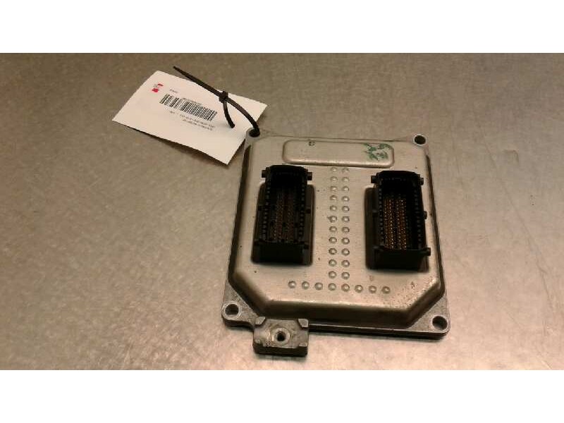 Recambio de centralita motor uce para opel astra gtc 1.6 16v cat referencia OEM IAM  185 