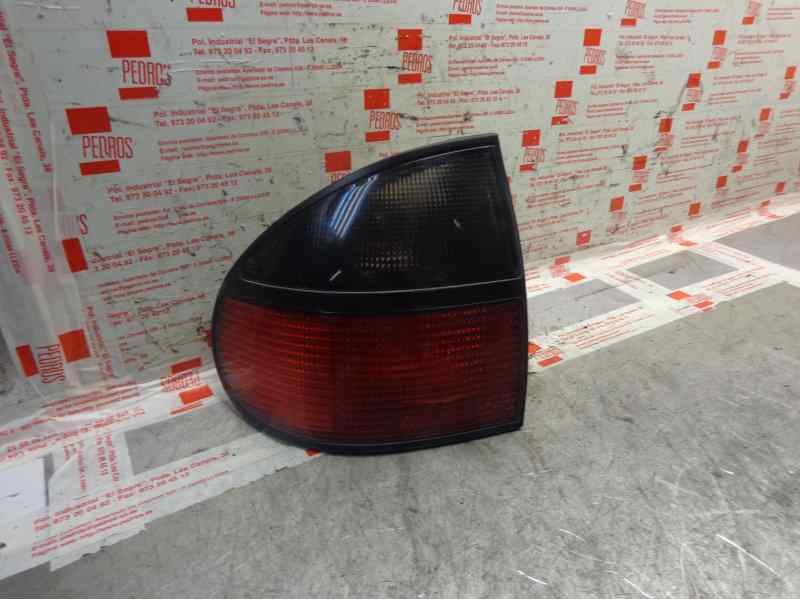 Recambio de piloto trasero izquierdo para renault laguna (b56) 1.8 anade referencia OEM IAM   