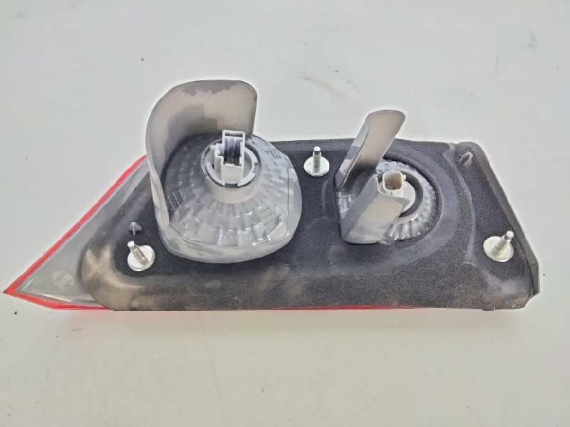 Recambio de piloto trasero derecho porton para honda accord berlina (cl/cn) 2.0 sport referencia OEM IAM   