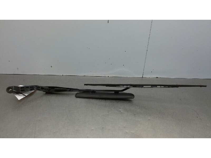 Recambio de brazo limpia delantero izquierdo para mg rover serie 45 (rt) classic (4-ptas.) referencia OEM IAM DKB102090  