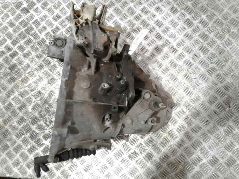 Recambio de caja cambios para citroen c4 berlina vtr plus referencia OEM IAM 20DM69  