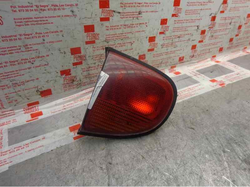 Recambio de piloto trasero central para ford escort berl./turnier básico berlina referencia OEM IAM   