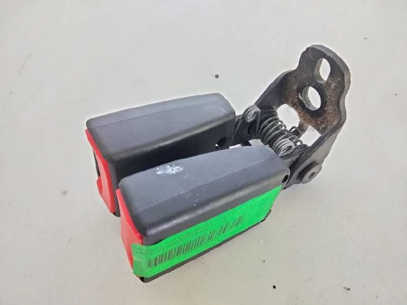 Recambio de enganche cinturon trasero derecho para ford kuga (cbv) 2.0 tdci cat referencia OEM IAM   