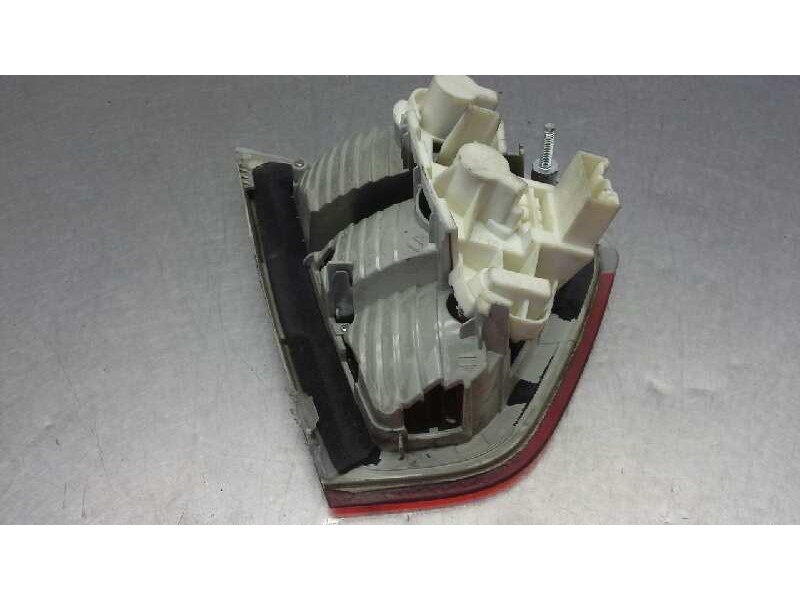 Recambio de piloto trasero derecho porton para bmw serie 3 berlina (e90) 330d referencia OEM IAM   