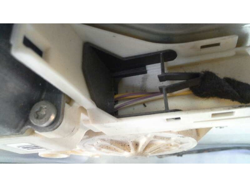 Recambio de elevalunas delantero derecho para ford focus berlina (cap) ambiente (d) referencia OEM IAM 1738646  