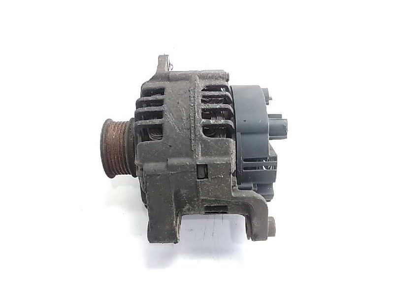 Recambio de alternador para iveco daily caja cerrada (1999 =>) 2.8 diesel cat referencia OEM IAM 500371244  