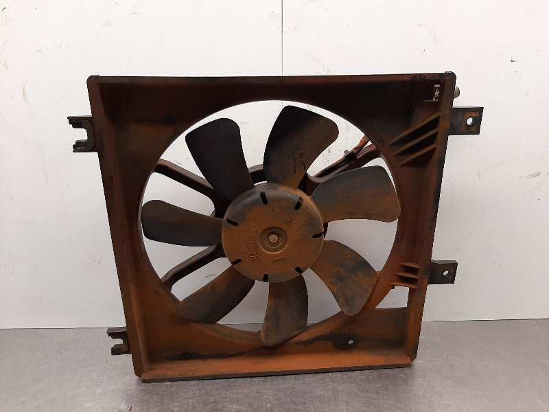 Recambio de electroventilador para mazda 626 berlina (gf) 2.0 td limited referencia OEM IAM 1076615  