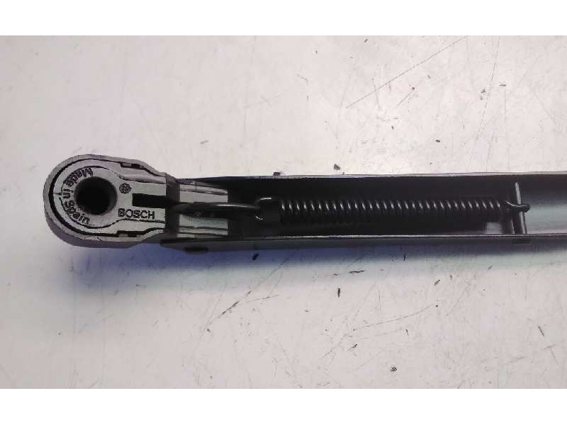 Recambio de brazo limpia delantero derecho para nissan terrano/terrano.ii (r20) referencia OEM IAM 288850F400  
