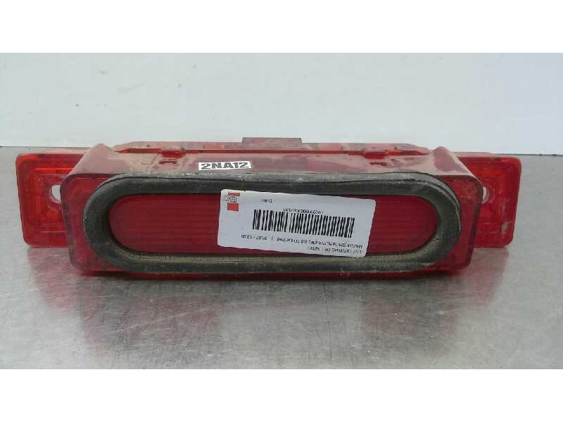 Recambio de luz central de freno para mazda 626 berlina (gf) 2.0 td limited referencia OEM IAM   