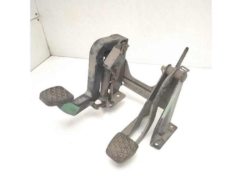 Recambio de pedal embrague para mercedes vito caja cerrada 6.03  2.1 cdi cat referencia OEM IAM   115504