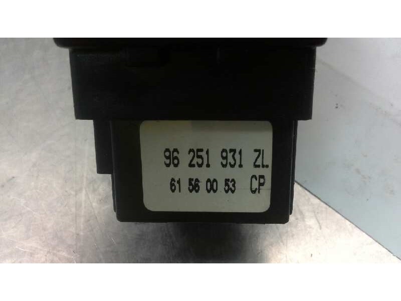 Recambio de mando intermitentes para citroen xsara berlina 1.9 td exclusive referencia OEM IAM   