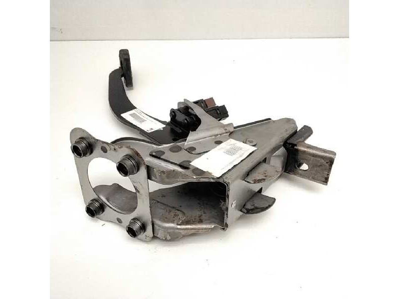Recambio de pedal freno para nissan primera berlina (p12) 1.8 16v cat referencia OEM IAM   115542